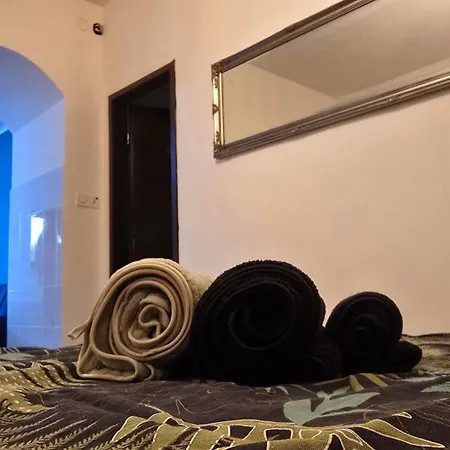 A Step Away From The Sea Apartment